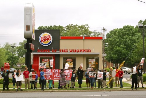 140515-web-fast-food-strike-eg-1024x685.jpg